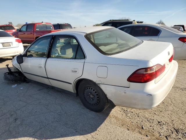 1HGCG5644XA083003 - 1999 HONDA ACCORD LX WHITE photo 2