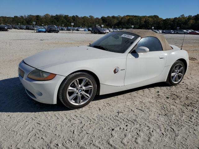 4USBT53554LU08402 - 2004 BMW Z4 3.0 WHITE photo 1