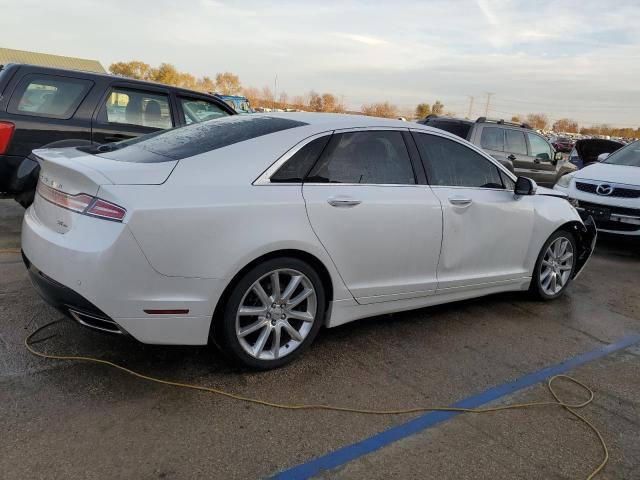 3LN6L2JK1FR608059 - 2015 LINCOLN MKZ WHITE photo 3