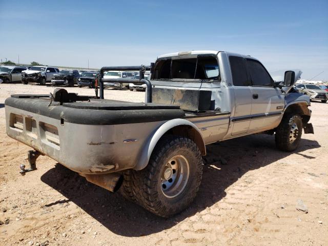 1B7MF33611J216730 - 2001 DODGE RAM 3500 SILVER photo 3