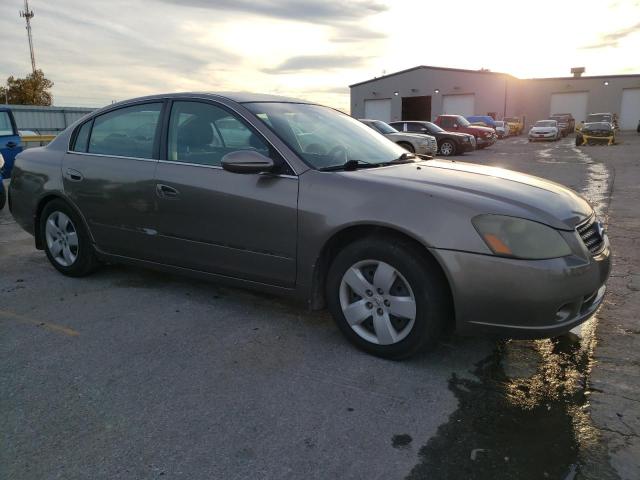 1N4AL11D45N410755 - 2005 NISSAN ALTIMA S SILVER photo 4