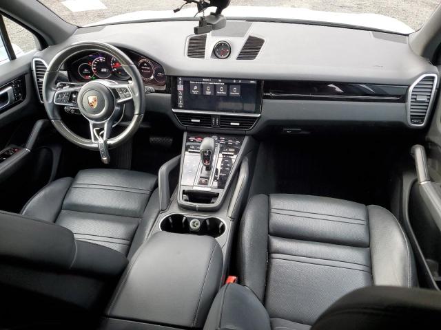 WP1AA2AY7KDA18314 - 2019 PORSCHE CAYENNE WHITE photo 8