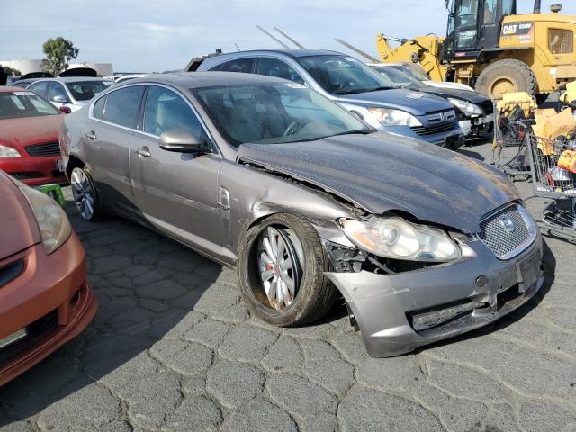 SAJWA0GB1BLS07997 - 2011 JAGUAR XF PREMIUM GRAY photo 4