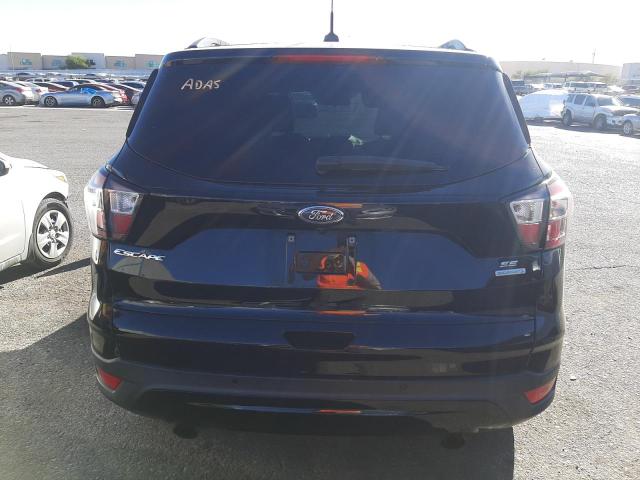 1FMCU0GD0HUC95935 - 2017 FORD ESCAPE SE BLACK photo 6