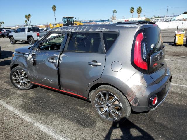 KNDJX3AA7J7533724 - 2018 KIA SOUL ! GRAY photo 2