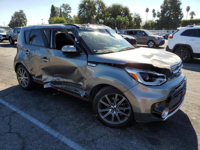 KNDJX3AA7J7533724 - 2018 KIA SOUL ! GRAY photo 4