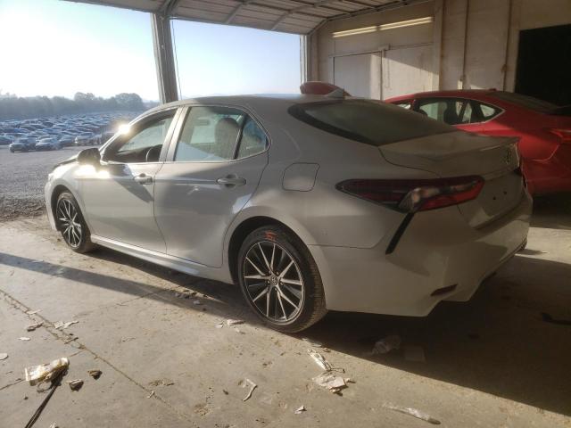 4T1G11AK5PU155658 - 2023 TOYOTA CAMRY SE NIGHT SHADE WHITE photo 2