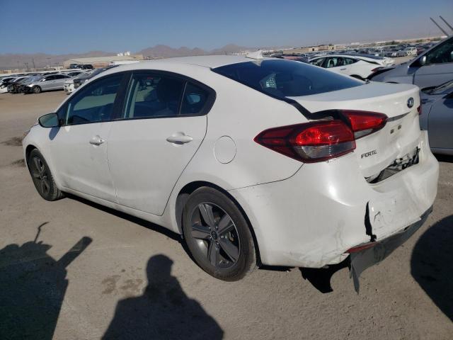 3KPFL4A73JE175100 - 2018 KIA FORTE LX WHITE photo 2