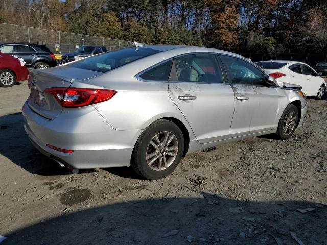 5NPE24AFXHH446892 - 2017 HYUNDAI SONATA SE SILVER photo 3