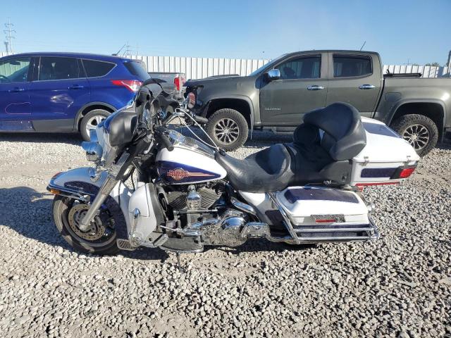 1HD1FC4167Y662277 - 2007 HARLEY-DAVIDSON FLHTCUI 白色 照片 3