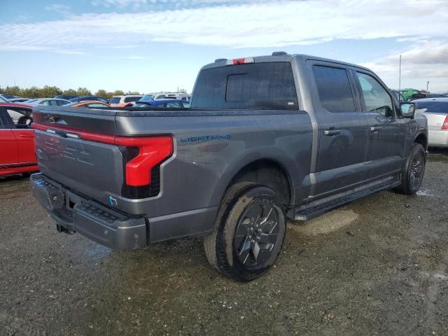 1FTVW1ELXNWG15480 - 2022 FORD F150 LIGHTNING PRO GRAY photo 3