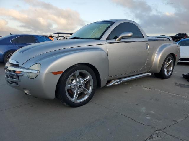1GCES14P14B105315 - 2004 CHEVROLET SSR 银色 照片 1