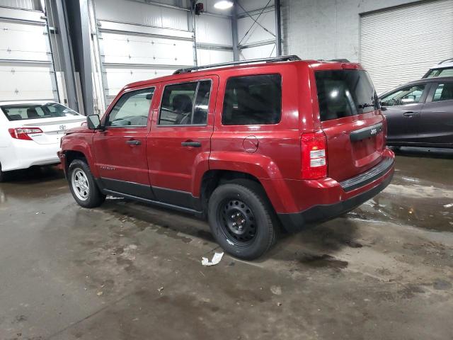 1C4NJPBA1GD548397 - 2016 JEEP PATRIOT SPORT RED photo 2