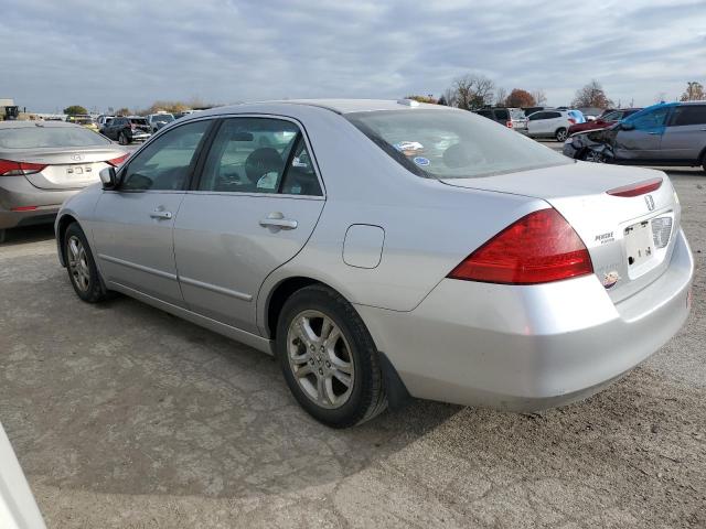 1HGCM56856A068827 - 2006 HONDA ACCORD EX SILVER photo 2