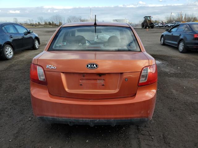 KNADH4B33B6728319 - 2011 KIA RIO BASE ORANGE photo 6