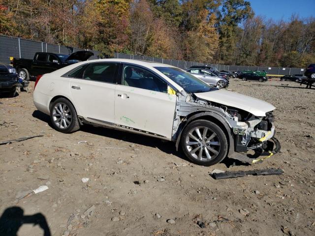 2G61R5S35D9161747 - 2013 CADILLAC XTS LUXURY COLLECTION WHITE photo 4