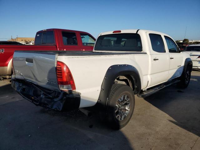 5TEKU72N37Z334838 - 2007 TOYOTA TACOMA DOUBLE CAB PRERUNNER LONG BED WHITE photo 3