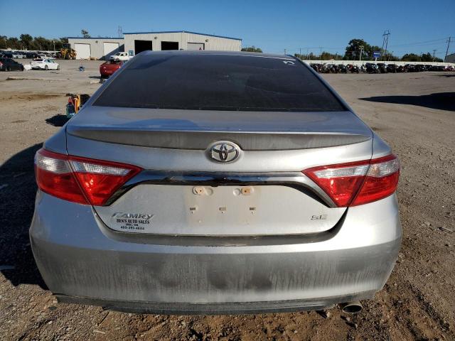 4T1BF1FK7FU068119 - 2015 TOYOTA CAMRY LE SILVER photo 6