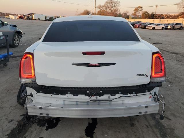 2C3CCABG8PH537813 - 2023 CHRYSLER 300 S WHITE photo 6