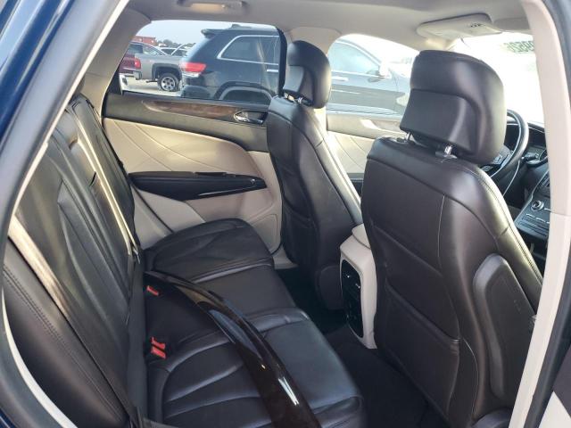 5LMCJ3C93KUL09214 - 2019 LINCOLN MKC RESERVE ლურჯი ფოტო 11