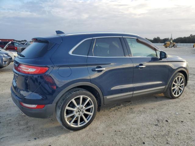 5LMCJ3C93KUL09214 - 2019 LINCOLN MKC RESERVE ლურჯი ფოტო 3