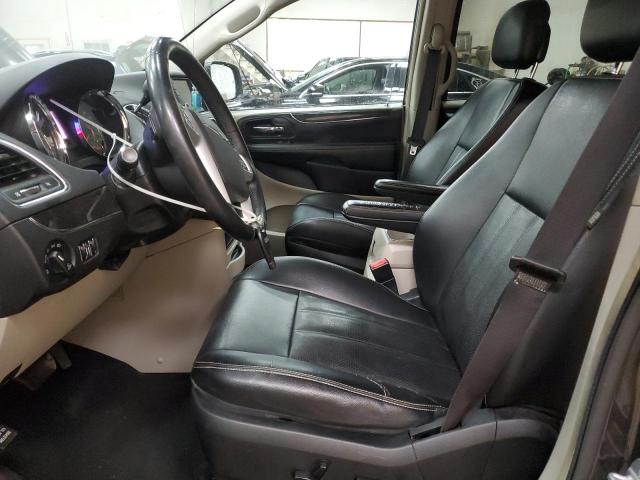 2C4RC1CG5FR674186 - 2015 CHRYSLER TOWN & COU TOURING L GRAY photo 7