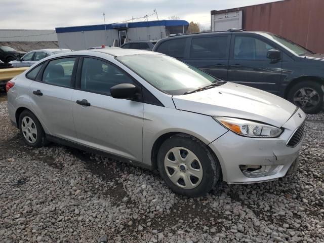 1FADP3E26JL226462 - 2018 FORD FOCUS S SILVER photo 4