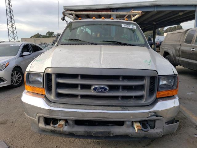 1FDSF34L81EB09979 - 2001 FORD F350 SRW SUPER DUTY WHITE photo 5