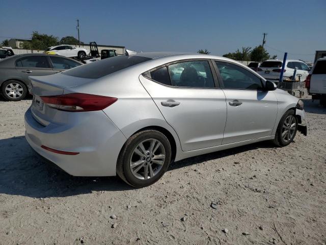 5NPD84LF4HH085831 - 2017 HYUNDAI ELANTRA SE SILVER photo 3