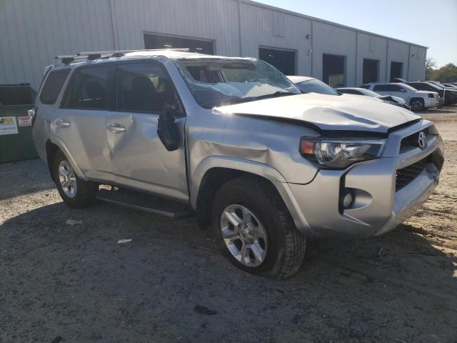JTEBU5JR7G5344859 - 2016 TOYOTA 4RUNNER SR5/SR5 PREMIUM 银色 照片 4