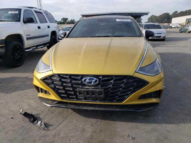 5NPEJ4J20LH048874 - 2020 HYUNDAI SONATA SEL PLUS YELLOW photo 5