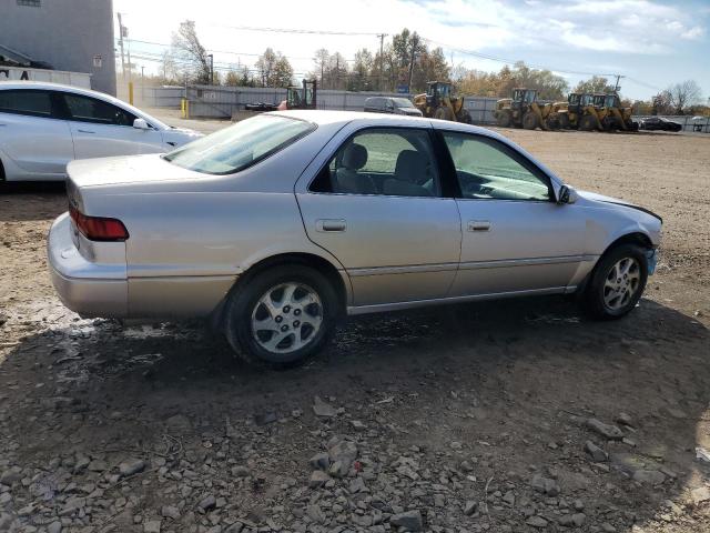 JT2BF22K1V0006780 - 1997 TOYOTA CAMRY LE SILVER photo 3