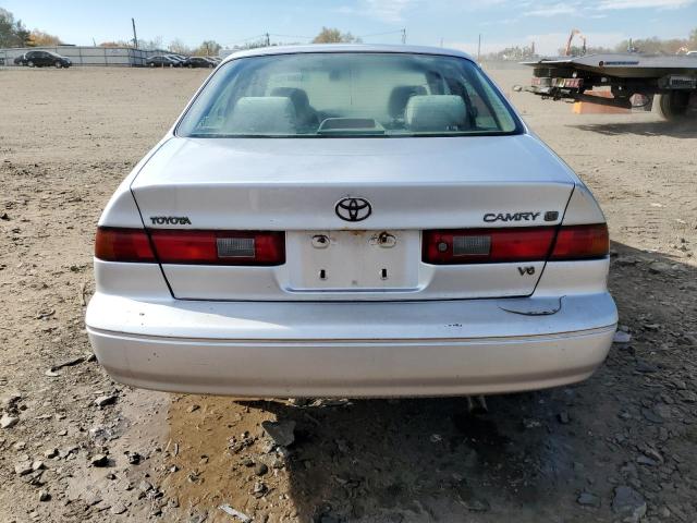 JT2BF22K1V0006780 - 1997 TOYOTA CAMRY LE SILVER photo 6