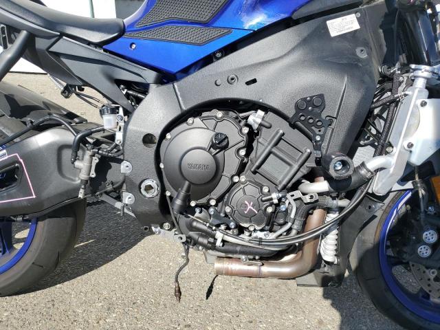 JYARN66Y0LA000390 - 2020 YAMAHA YZFR1 BLUE photo 7