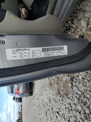 2C4RC1BG0DR801750 - 2013 CHRYSLER TOWN & COU TOURING SILVER photo 14