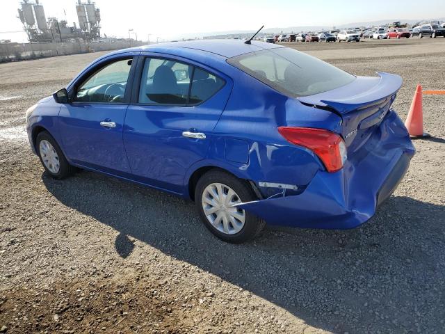 3N1CN7AP0GL821604 - 2016 NISSAN VERSA S BLUE photo 2