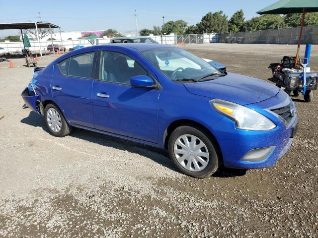 3N1CN7AP0GL821604 - 2016 NISSAN VERSA S BLUE photo 4