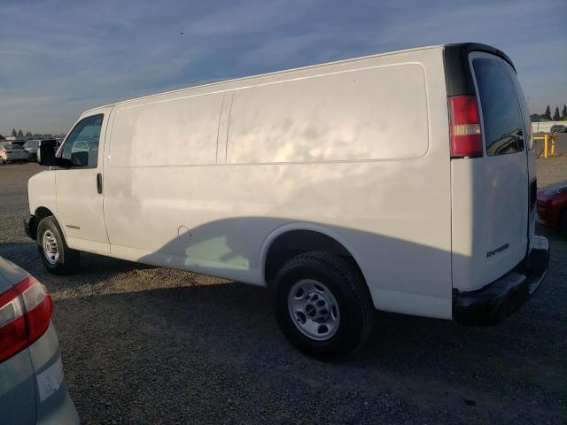 1GTGG29VX41218841 - 2004 GMC SAVANA G2500 WHITE photo 2