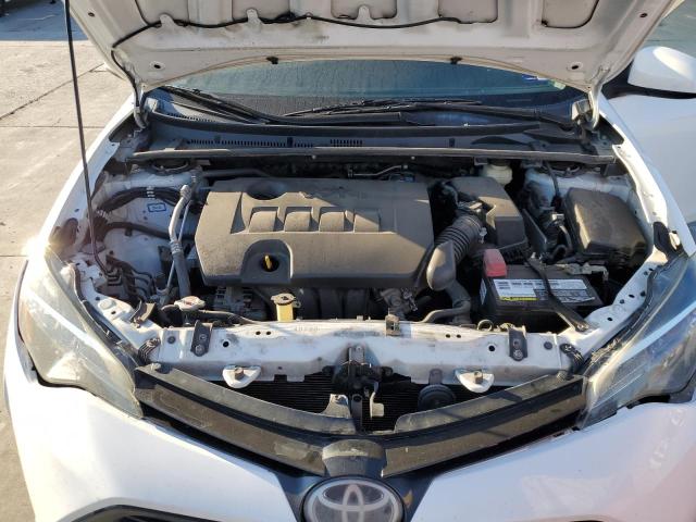 5YFBURHE3HP716314 - 2017 TOYOTA COROLLA L WHITE photo 11