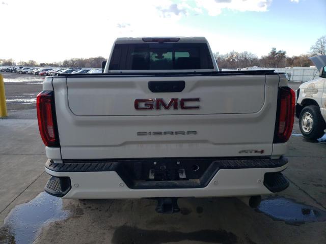 1GT49VEY1MF211293 - 2021 GMC SIERRA K3500 AT4 WHITE photo 6