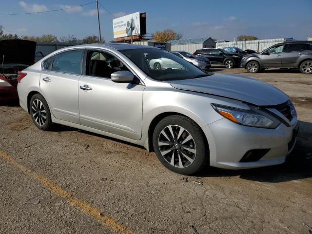 1N4AL3AP8JC222297 - 2018 NISSAN ALTIMA 2.5 SILVER photo 4