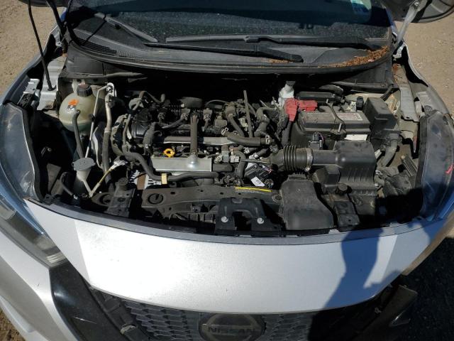 3N1CN8DV7LL861933 - 2020 NISSAN VERSA S SILVER photo 11