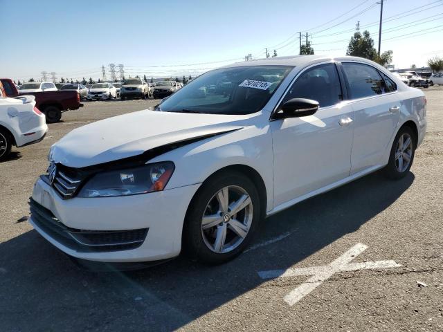 1VWBP7A3XCC024425 - 2012 VOLKSWAGEN PASSAT SE WHITE photo 1