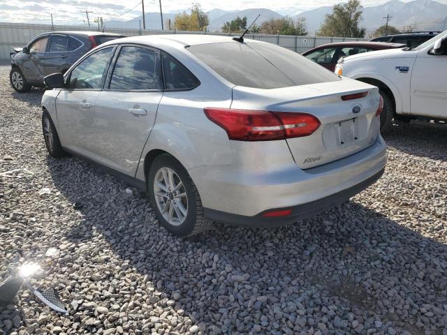 1FADP3F26GL276768 - 2016 FORD FOCUS SE SILVER photo 2