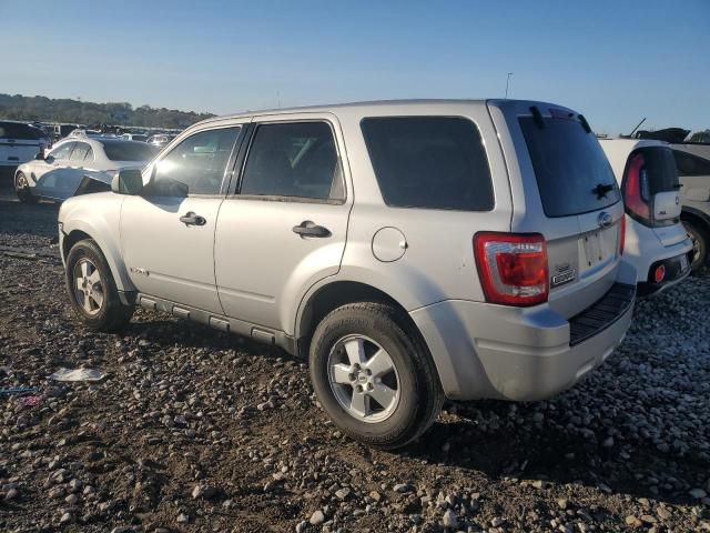 1FMCU02Z98KE69631 - 2008 FORD ESCAPE XLS SILVER photo 2