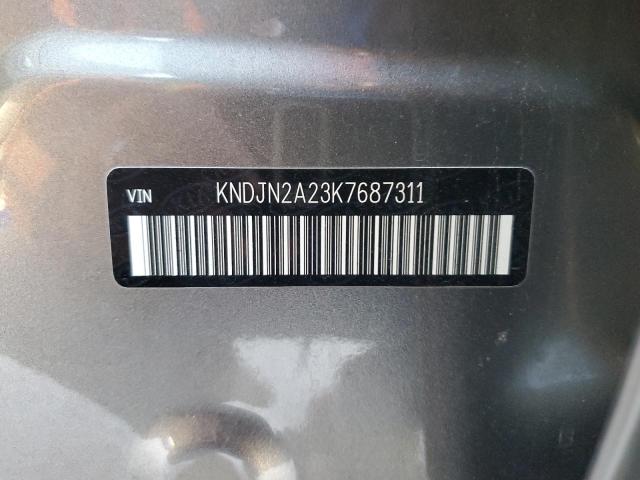 KNDJN2A23K7687311 - 2019 KIA SOUL SILVER photo 12