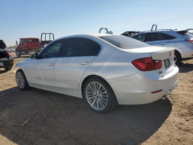 WBA3A9C56FKW74220 - 2015 BMW 335 I WHITE photo 2