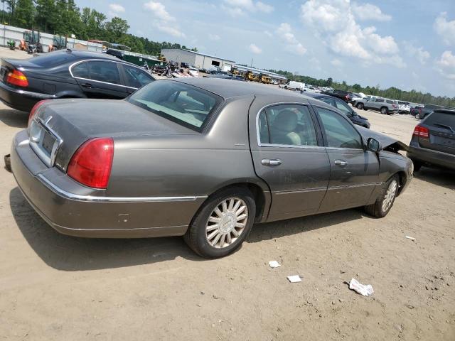 1LNHM81W23Y650832 - 2003 LINCOLN TOWN CAR EXECUTIVE TAN photo 3