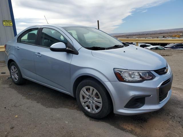 1G1JB5SH0H4167177 - 2017 CHEVROLET SONIC LS ვერცხლისფერი ფოტო 4