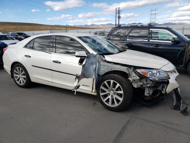 1G11E5SL4EF237789 - 2014 CHEVROLET MALIBU 2LT WHITE photo 4